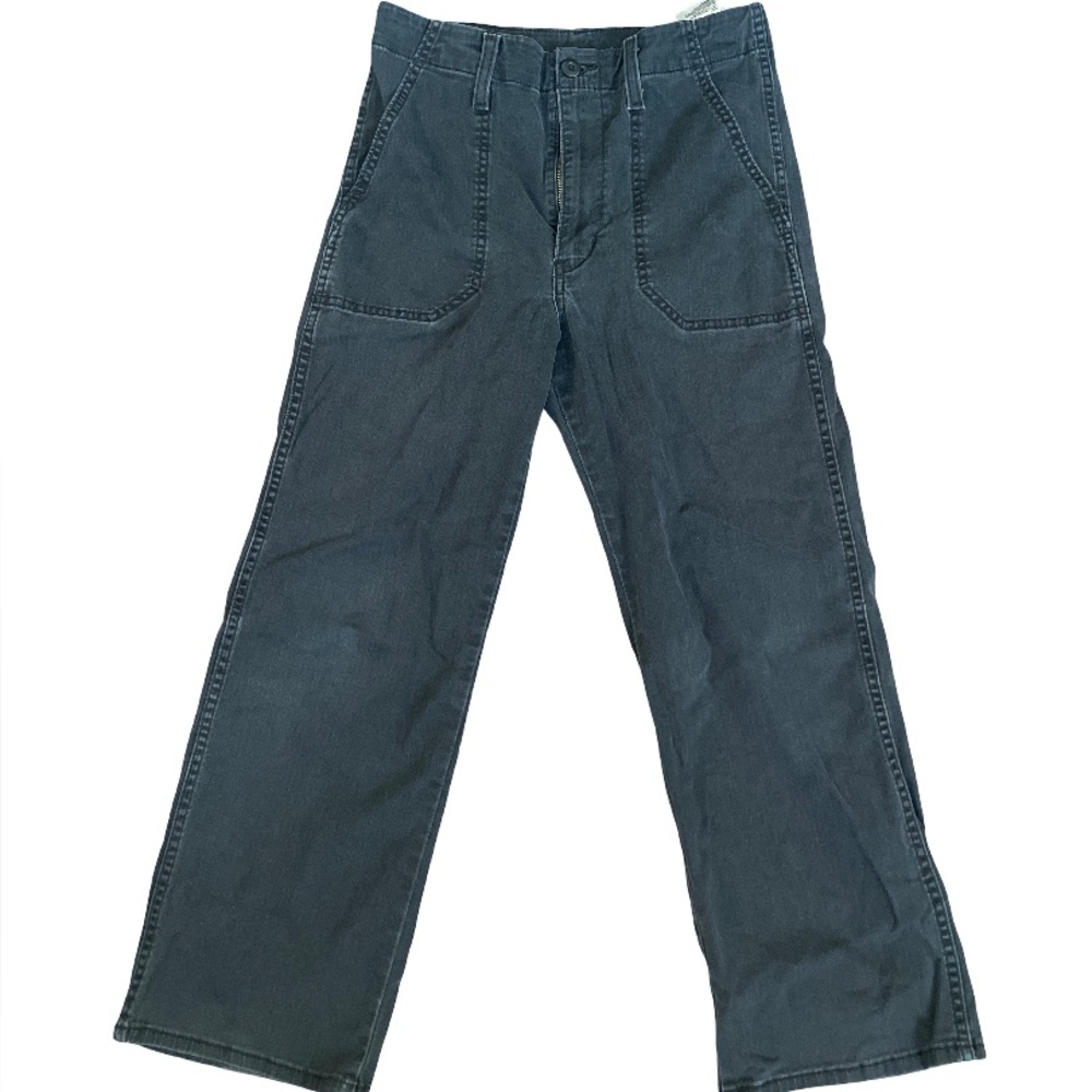 Black Levi’s Wide-Leg Jeans